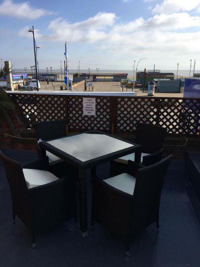 גרייט יארמאות The Marine Pub Hotel מראה חיצוני תמונה